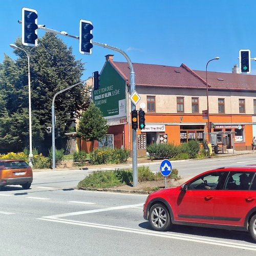 Zahájení provozu světelné signalizace u AVIONU