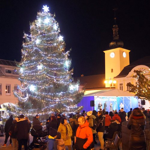Ústecký advent pokračoval koncertem kapely HIFive
