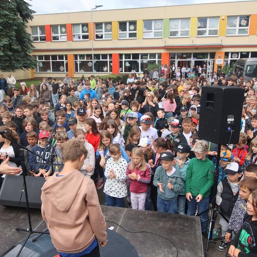 Informace k volbám do Senátu a zastupitelstev krajů (2)