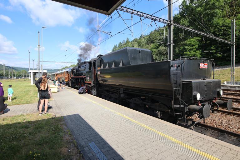3K0A04172