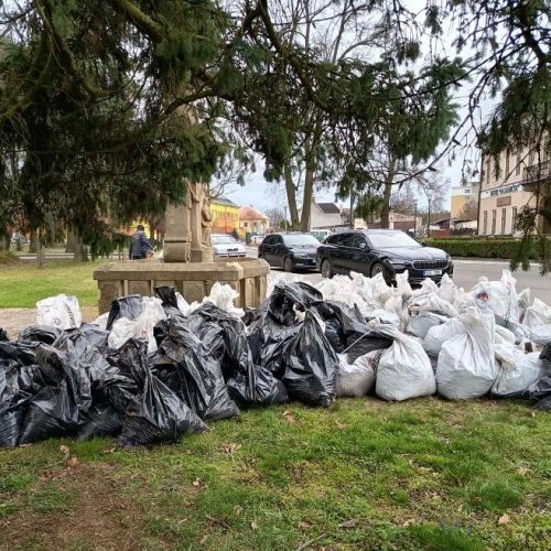 MessengercreationEF5316FB-982B-45D5-9EA8-9D3488D6ACAD